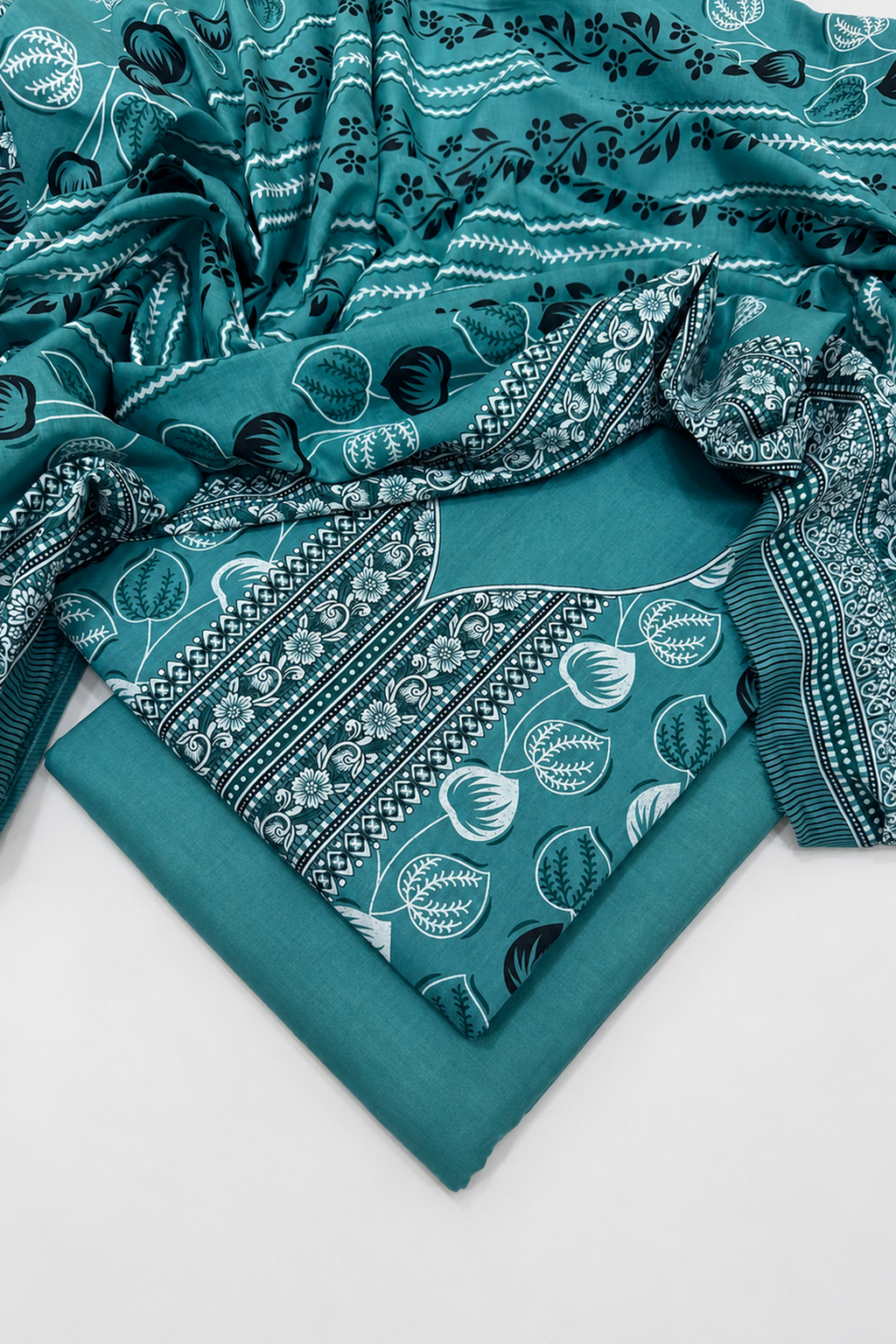 Digital Printed 3-Piece Lawn Suit — Unstitched